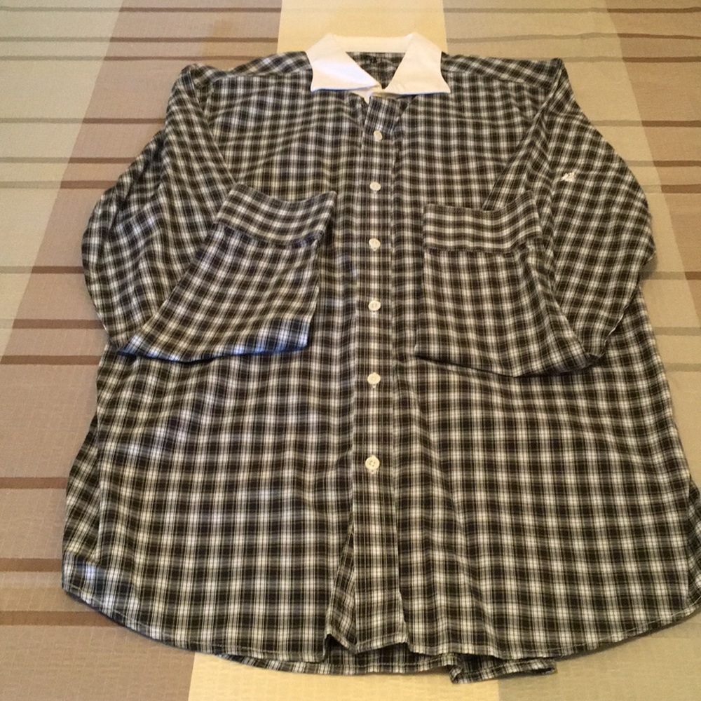 Men’s casual dress shirt used size Large